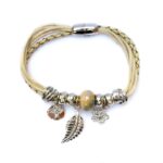 Pulsera Cuero Trenzado y Dijes J281